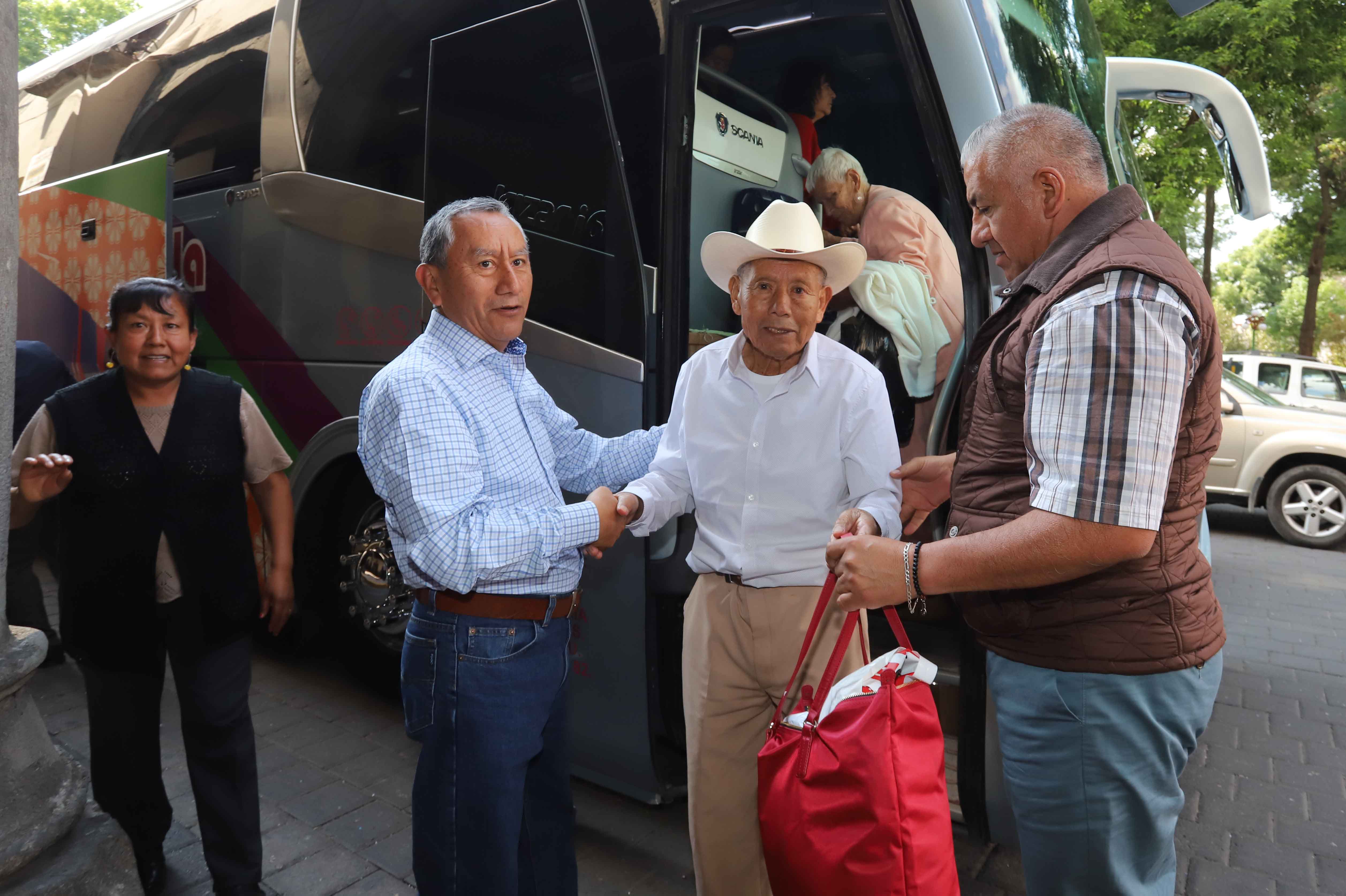 Concluye DAM Segunda Reunión de Tlaxcaltecas con Familiares en EUA