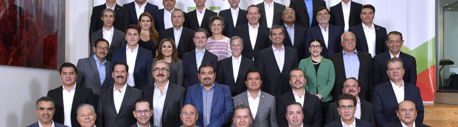 Meade designa coordinadores estatales, Luis Álvarez en Tlaxcala