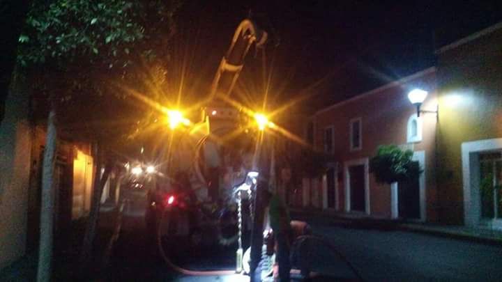 Realiza Capam trabajos de desazolve nocturnos