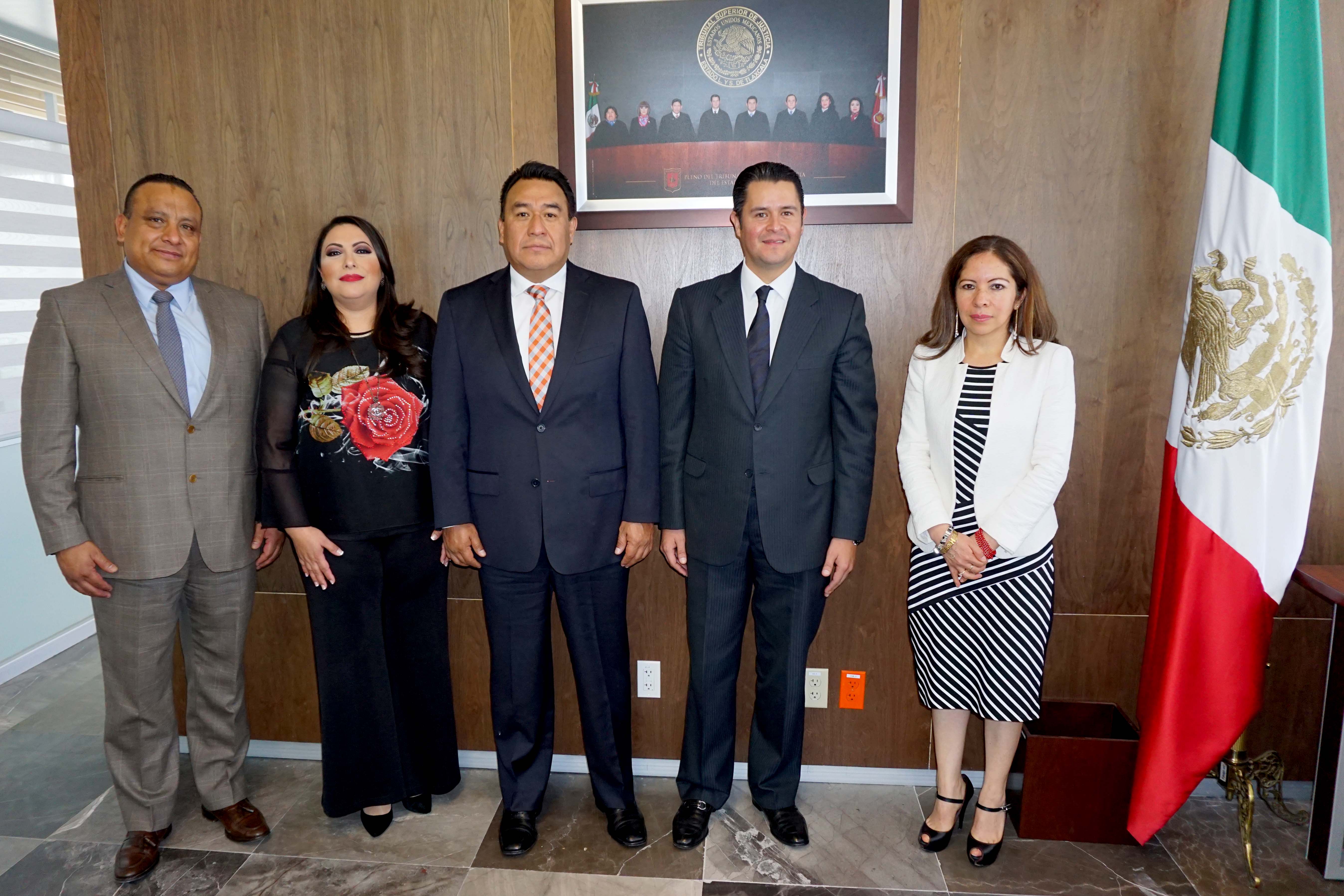 Reunión institucional entre TSJE y PGJE