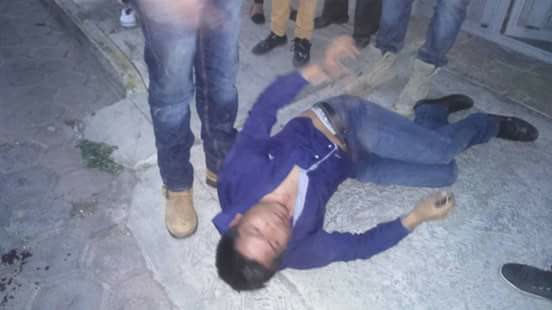 Vecinos de Ixtulco propinan golpiza a presunto acosador