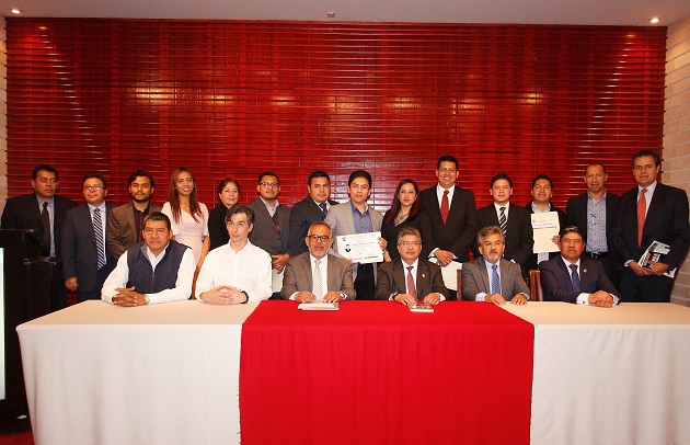 Clausuraron en la UAT el Diplomado: Mercadotecnia político electoral para campañas exitosas