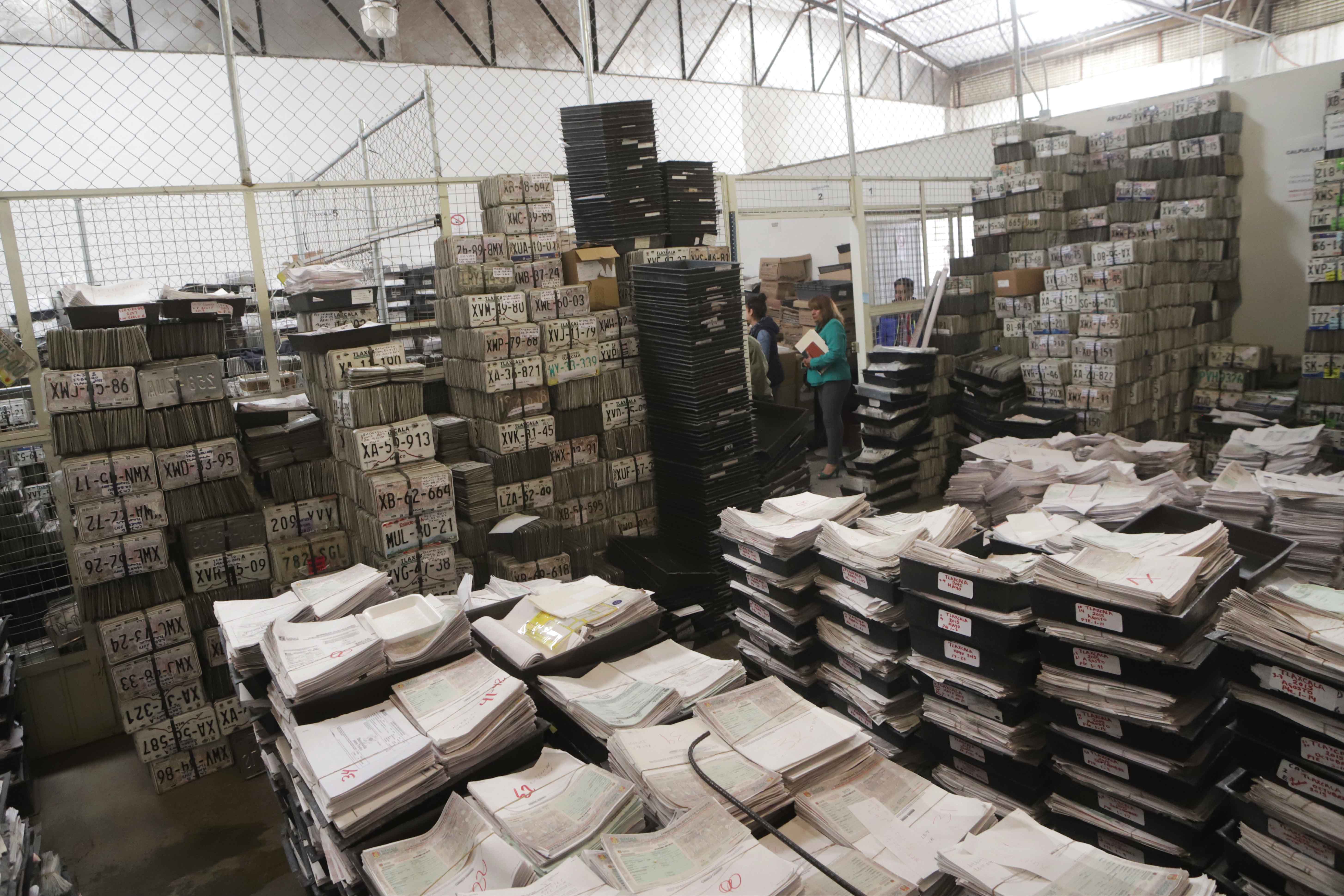 Reciclarán placas de circulación dadas de baja