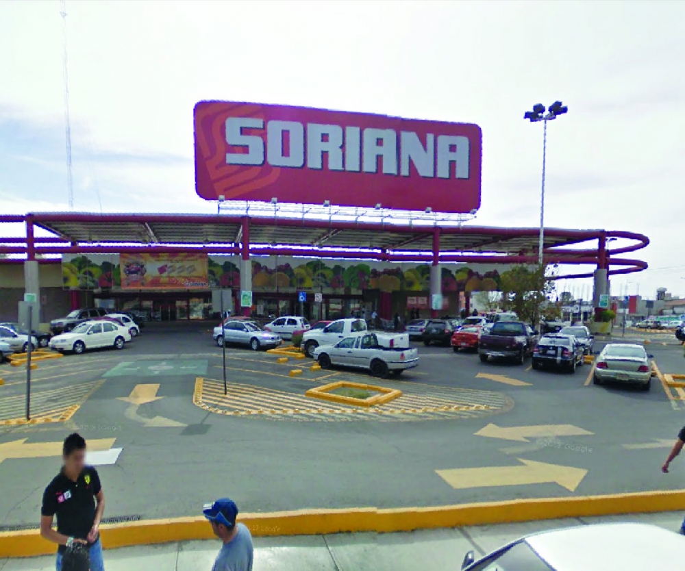 Frustran robo a centro comercial en Apizaco