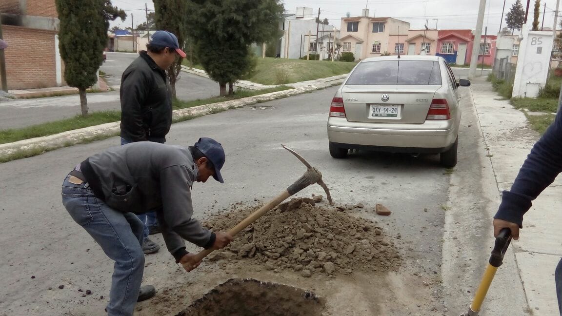 Atienden en Tzompantepec reportes por fuga de agua
