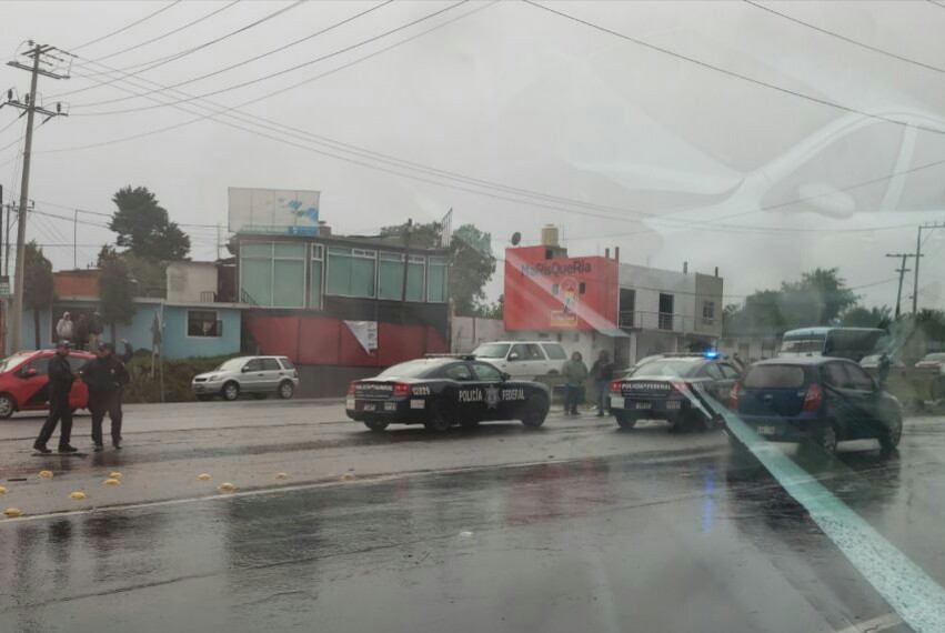 Lluvia provoca accidente en la Apizaco-Tlaxcala