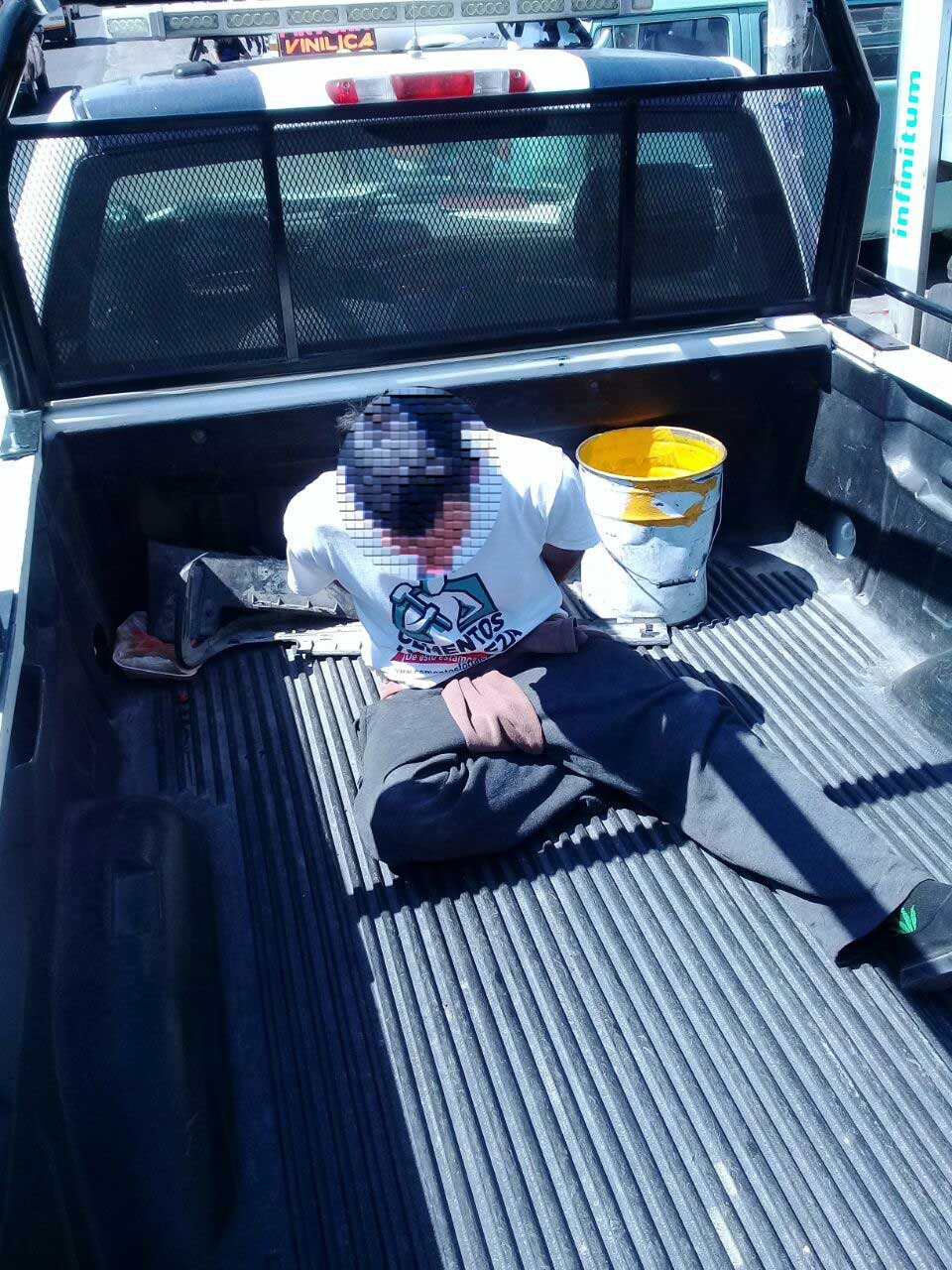 Policías de Zacatelco detienen a un presunto ladrón