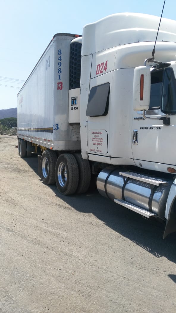 Roban trailer con lujo de violencia en la autopista México-Veracruz