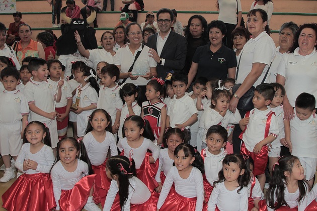 Clausura SEPE la séptima miniolimpiada de los CENDI