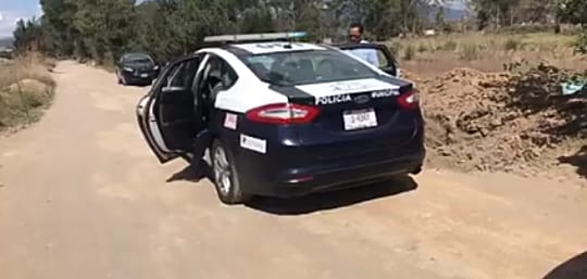 Rescatan a hombre amordazado frente a Galerías Tlaxcala