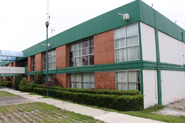 Vinculan a sujeto a proceso por  robo de tractocamión