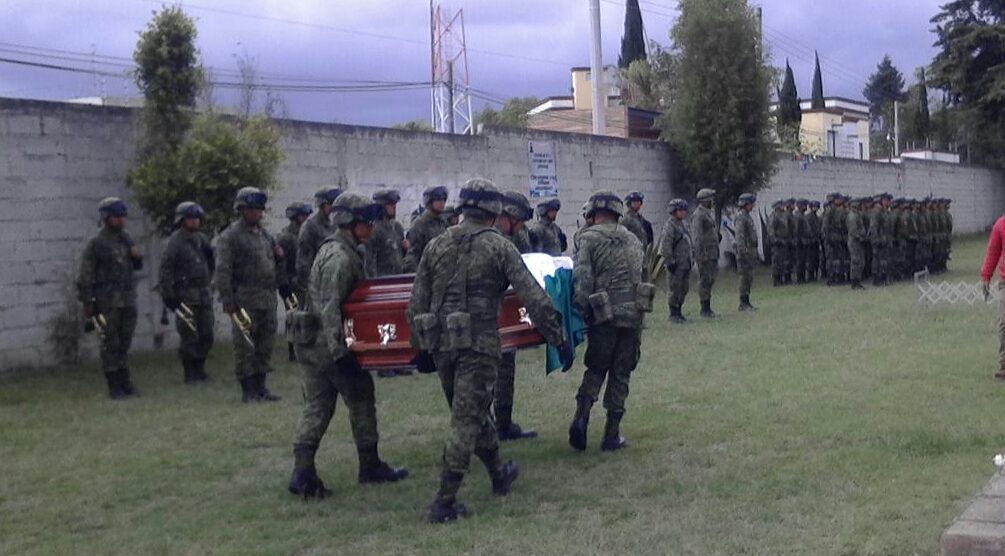 Dan último adiós a  militar asesinado en Tlaxcala