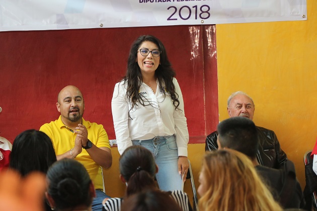 Necesitamos diputados que se comprometan con el distrito II: Alejandra Ramírez