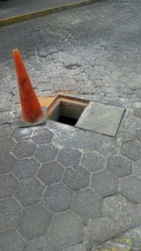 Denuncia ciudadana: Vecinos piden arreglar coladera en Ocotlán
