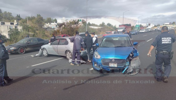 Otro accidente vehicular en la Apizaco-Tlaxcala; daños materiales es el saldo