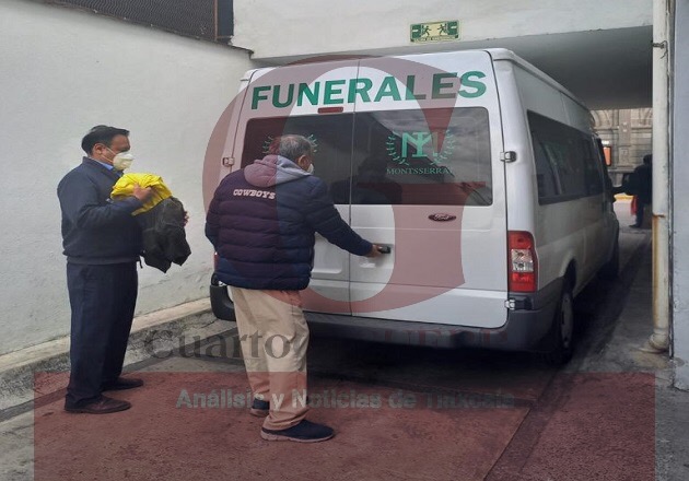 Por problemas de salud, fallece adulto mayor en un estacionamiento de Tlaxcala