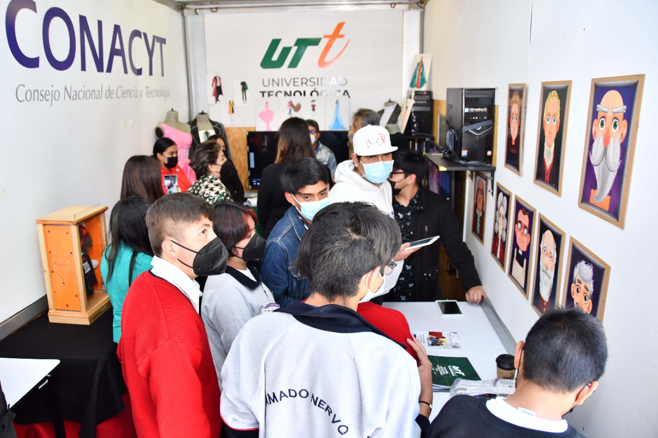 Llega tráiler 'Ciencia y Tecnología en tu comunidad' de la UTT a Huamantla