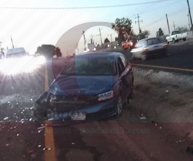Deja un lesionado aparatoso choque en la Vía Corta