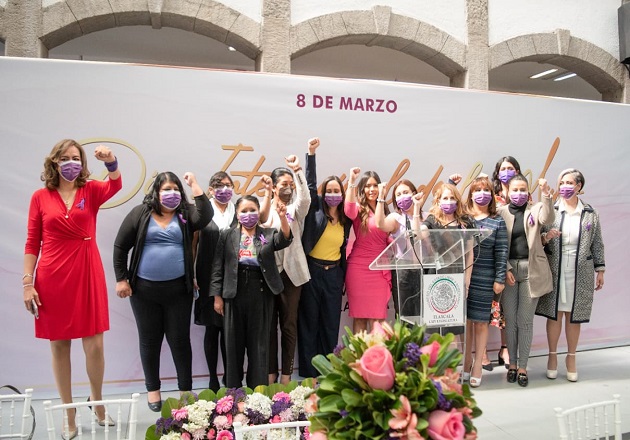 Las mujeres somos quienes armamos imperios y destruimos dictaduras: Lorena Ruiz García