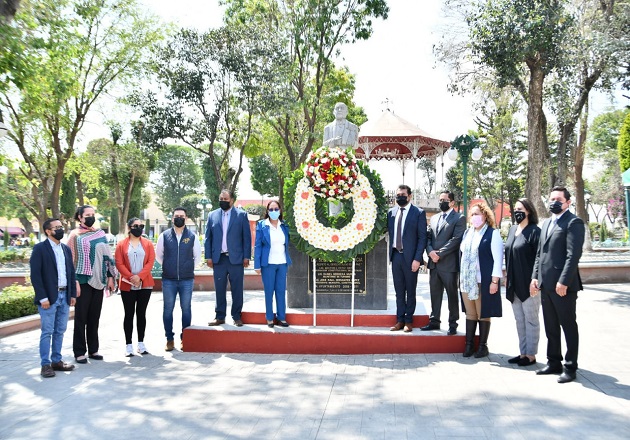 Conmemoran en Huamantla 216 aniversario del natalicio de Benito Juárez