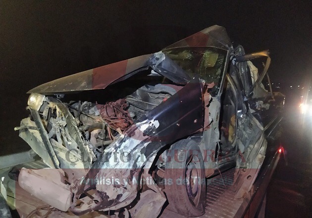 Salvan la vida tres personas tras fuerte choque en Xaltocan
