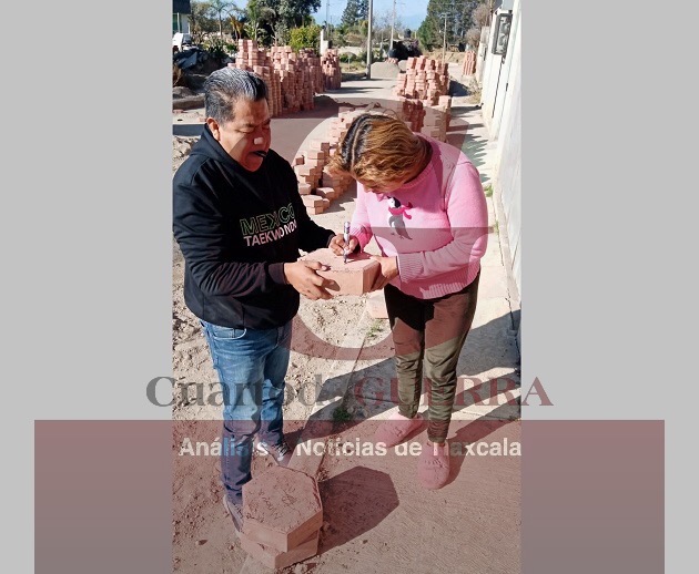 Utilizan adoquín de mala calidad en obras de Teolocholco, revela estudio