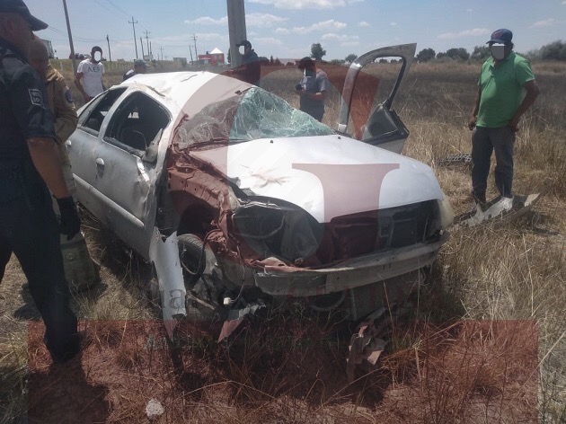 Un lesionado tras volcadura de auto particular, en la México-Veracruz