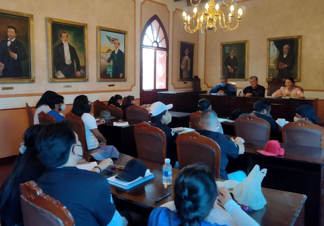 Realizan estudiantes de la UAM-Xochimilco visita de investigación en Tlaxcala Capital