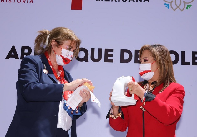 Encabeza gobernadora Lorena Cuéllar arranque de colecta de la Cruz Roja en Tlaxcala