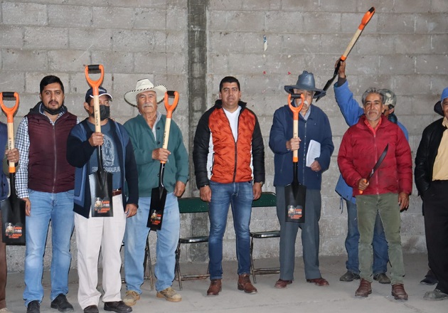 Diputado Jaciel González visita a productores del campo del Distrito Local III