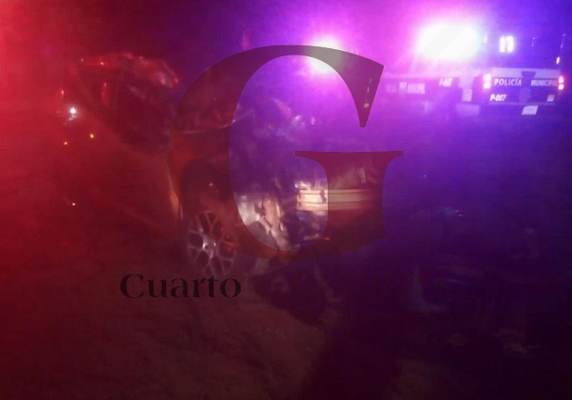 Tres lesionados deja aparatoso choque en la Vía Corta