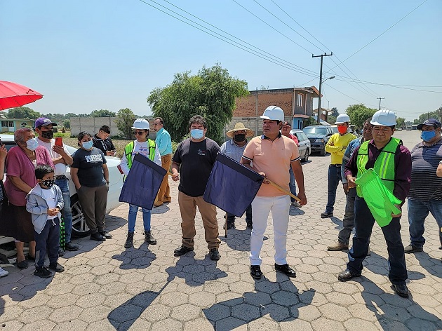 Prioriza gobierno municipal obras en beneficio de comunidades de Zacatelco