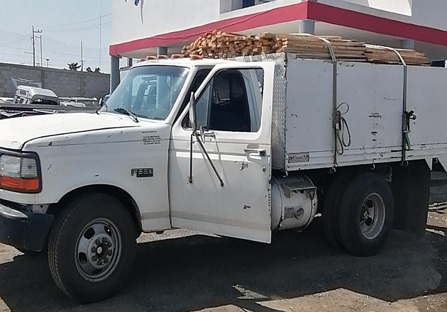 SSC asegura material forestal en Huamantla