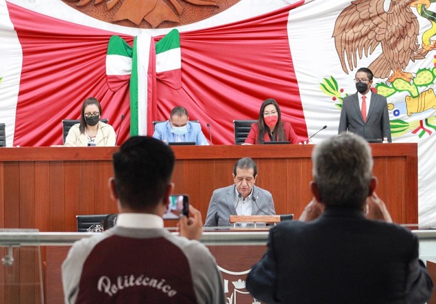 El IPN forja profesionistas que aportan al desarrollo del país y de Tlaxcala: Fabricio Mena