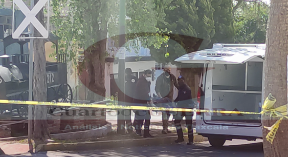 Localizan cadáver de adulto mayor en la vía pública en Apizaco
