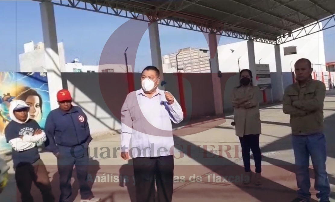 Exigen a tesorera de telesecundaria de Zacatelco cuentas sobre recaudación de cuotas