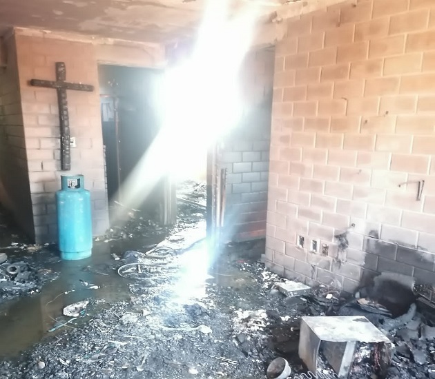 Protección Civil de Tlaxcala Capital atiende oportunamente incendio en vivienda