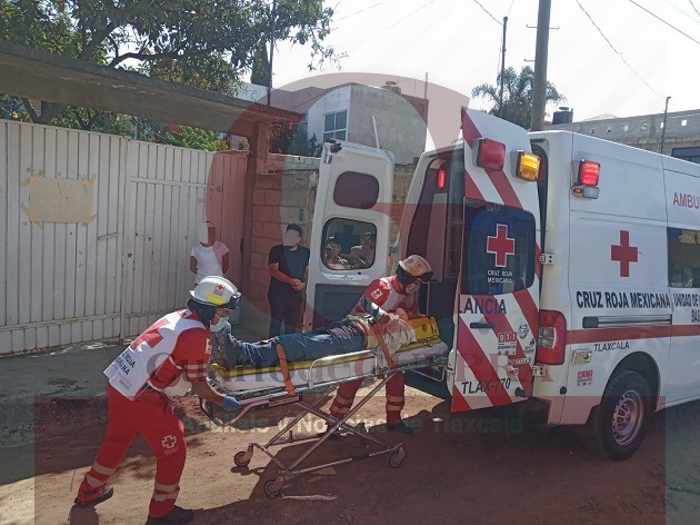En Axocomanitla, hombre se electrocuta