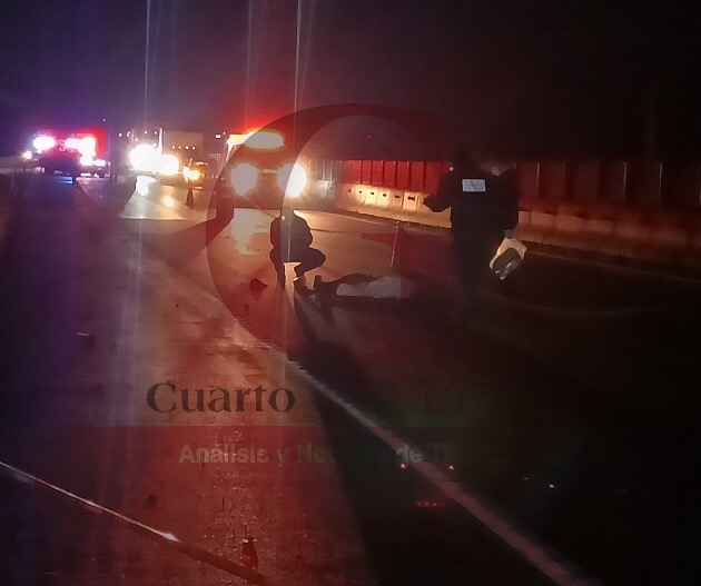 Atropellan a un hombre en la México-Veracruz; varios autos le pasan por encima