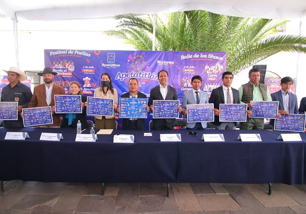 Presentan Cartel de Feria en San Pablo Apetatitlán, Tlaxcala