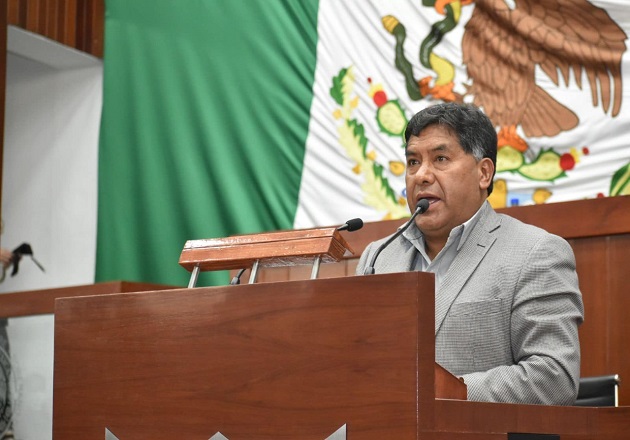 Entra en vigor reforma en procesos de licitación, presentada por diputado Vicente Morales