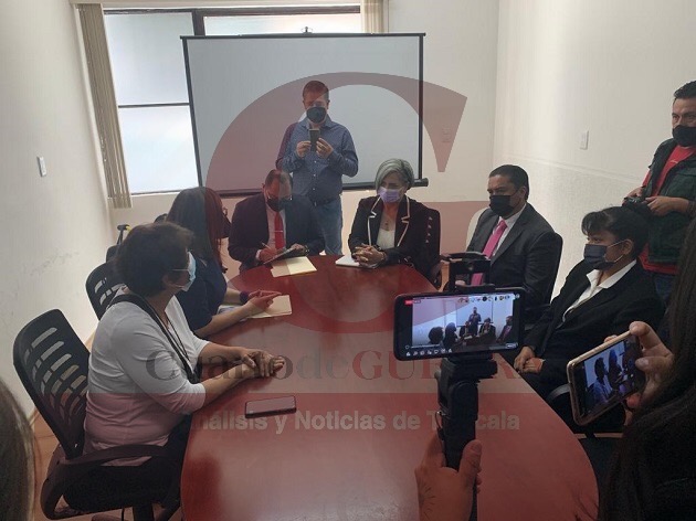 Ofrece disculpa pública IAIP a ex comisionada, pero se desatan reclamos por violencia
