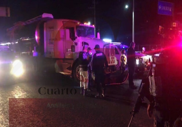 Accidente de camioneta de la Guardia Nacional deja al menos cinco oficiales heridos