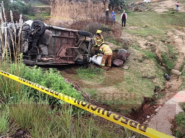 Encontronazo deja dos heridos en la Apizaco-Tlaxco