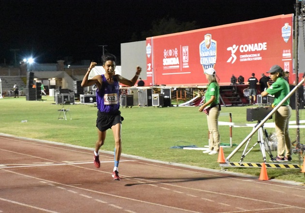 Erick Salvador se convierte en bicampeón de los Nacionales Conade