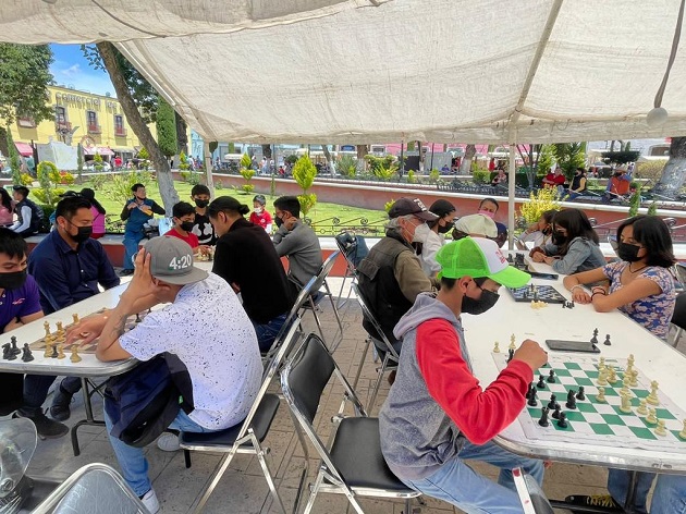 Disfrutan familias de eventos artísticos y culturales en ‘Dominguearte’