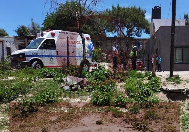 Localizan cuerpo en estado de putrefacción en un domicilio en Tequexquitla