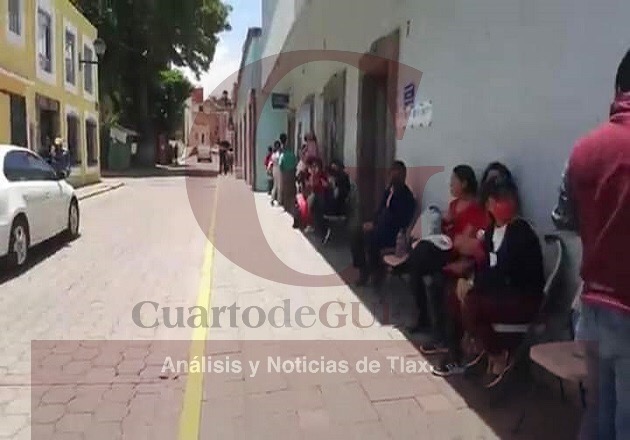 Trabajadores sindicalizados de Telmex en Tlaxcala se suman a paro nacional