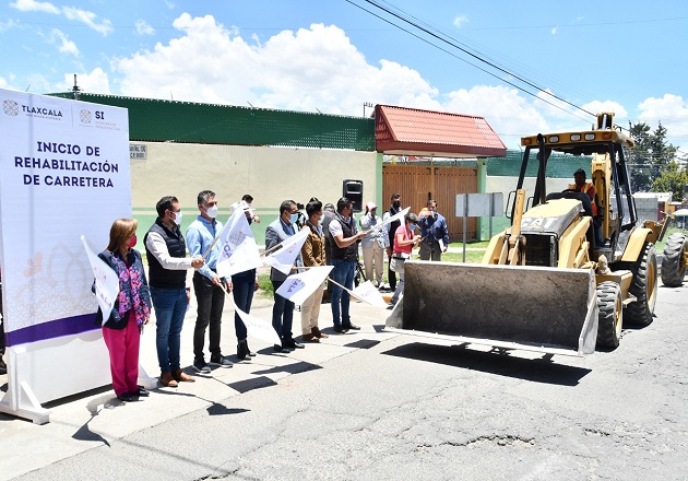 Acompaña Santos Cedillo a gobernadora a gira de inicio de obras