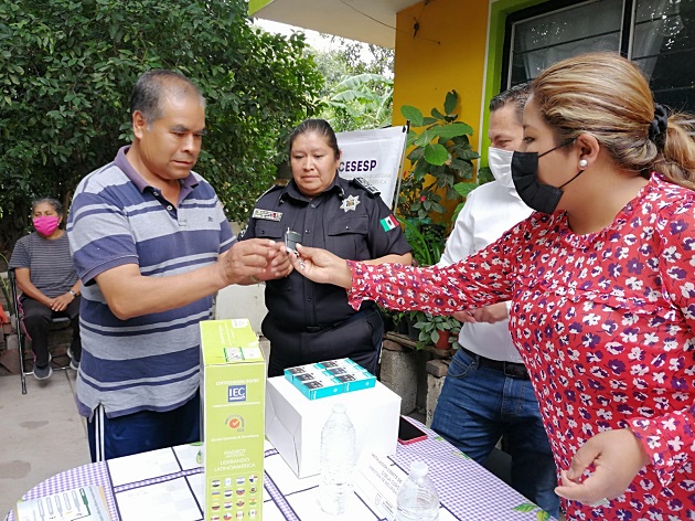 Instalan alarmas vecinales en Amaxac de Guerrero
